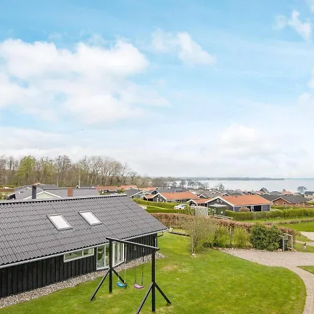 6 Person Holiday In Sj Lund Holiday home