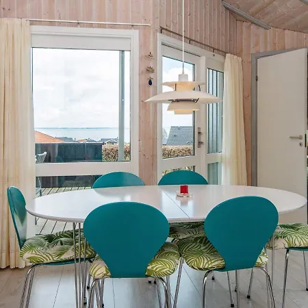6 Person Holiday In Sj Lund