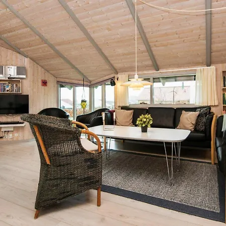 6 Person Holiday In Sj Lund Holiday home